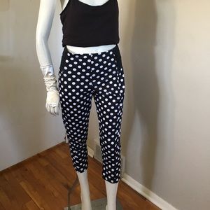 Pinup Style, polkadot high waisted pants.